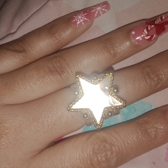Cute Ring 💍⭐ - Picture 7 of 9